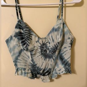 Nasty Gal green tie dye ruffle hem crop top US size 2